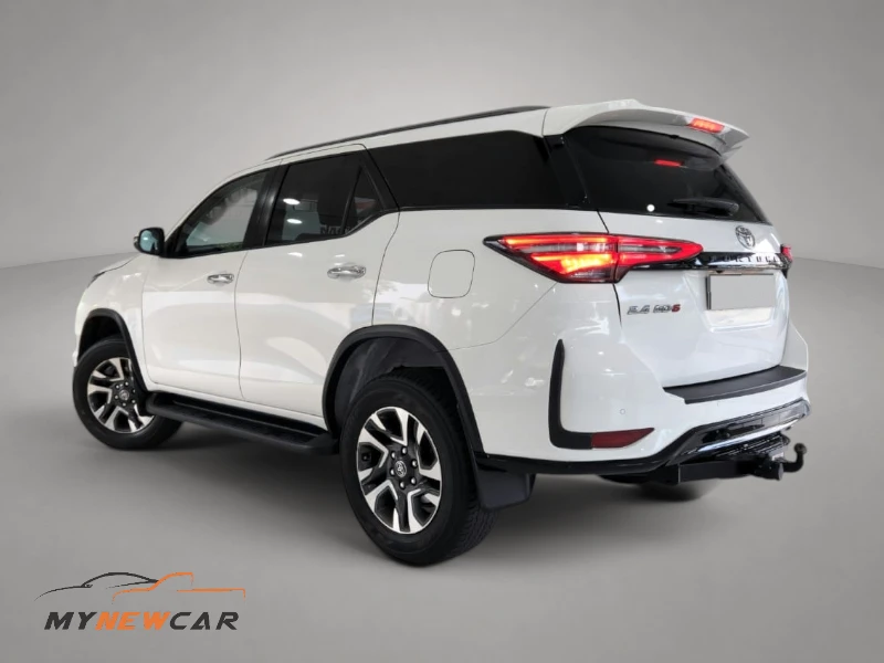 Toyota Fortuner 2.8GD-6 4×2 Auto