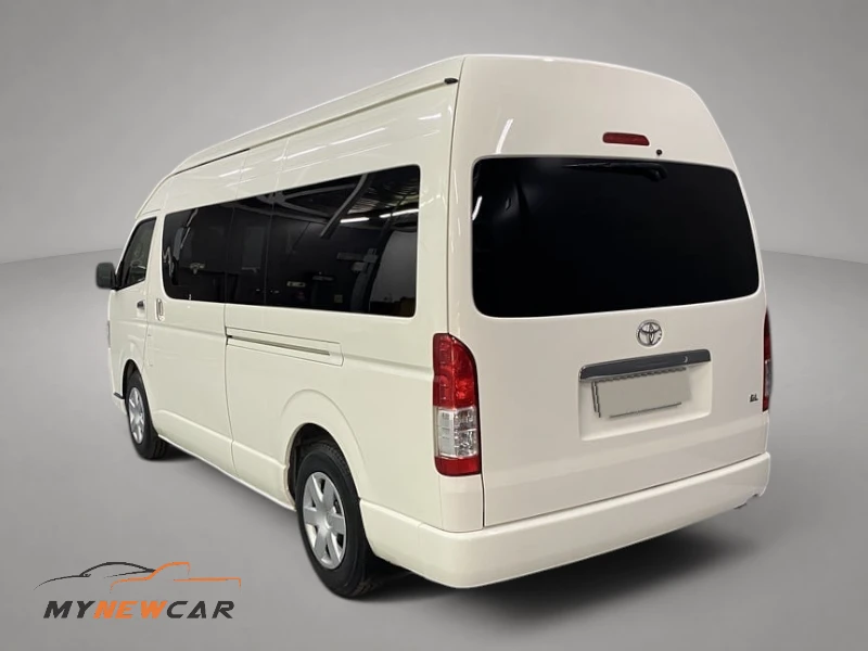 Toyota Hiace 2.5D-4D 14-Seater GL Bus