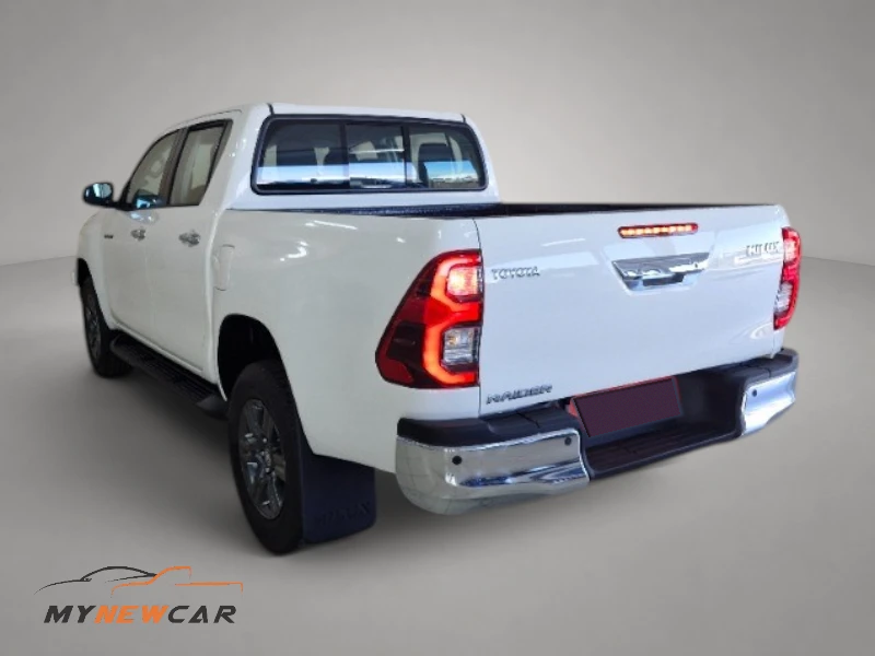 Toyota Hilux 2.8GD-6 Double Cab 4×4 Raider Auto