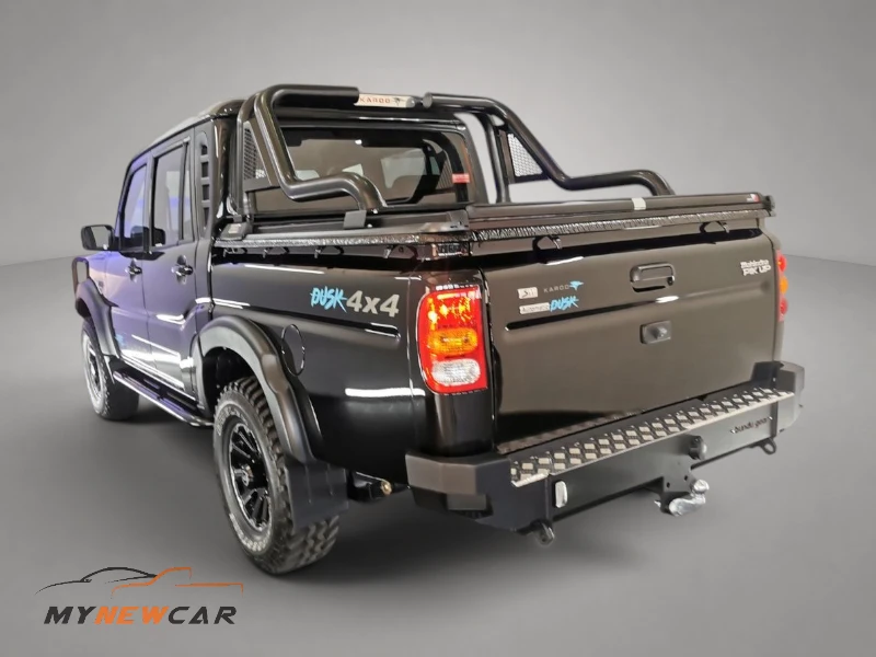 Mahindra Pik Up 2.2CRDe Double Cab 4×4 S11 Karoo Dusk Auto