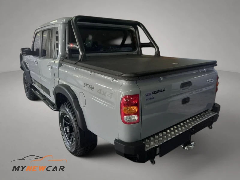 Mahindra Pik Up 2.2CRDe Double Cab 4×4 S11 Karoo Storm Auto
