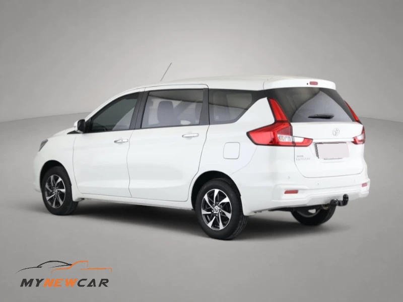 Toyota Rumion 1.5 TX Auto